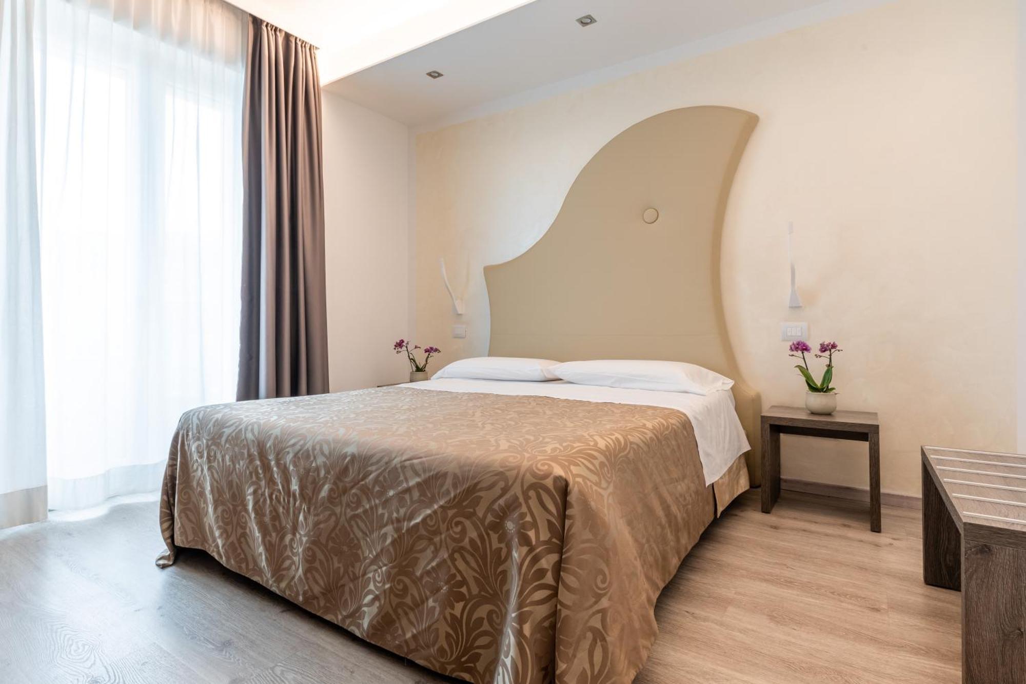 Hotel Italia Garda  Quarto foto