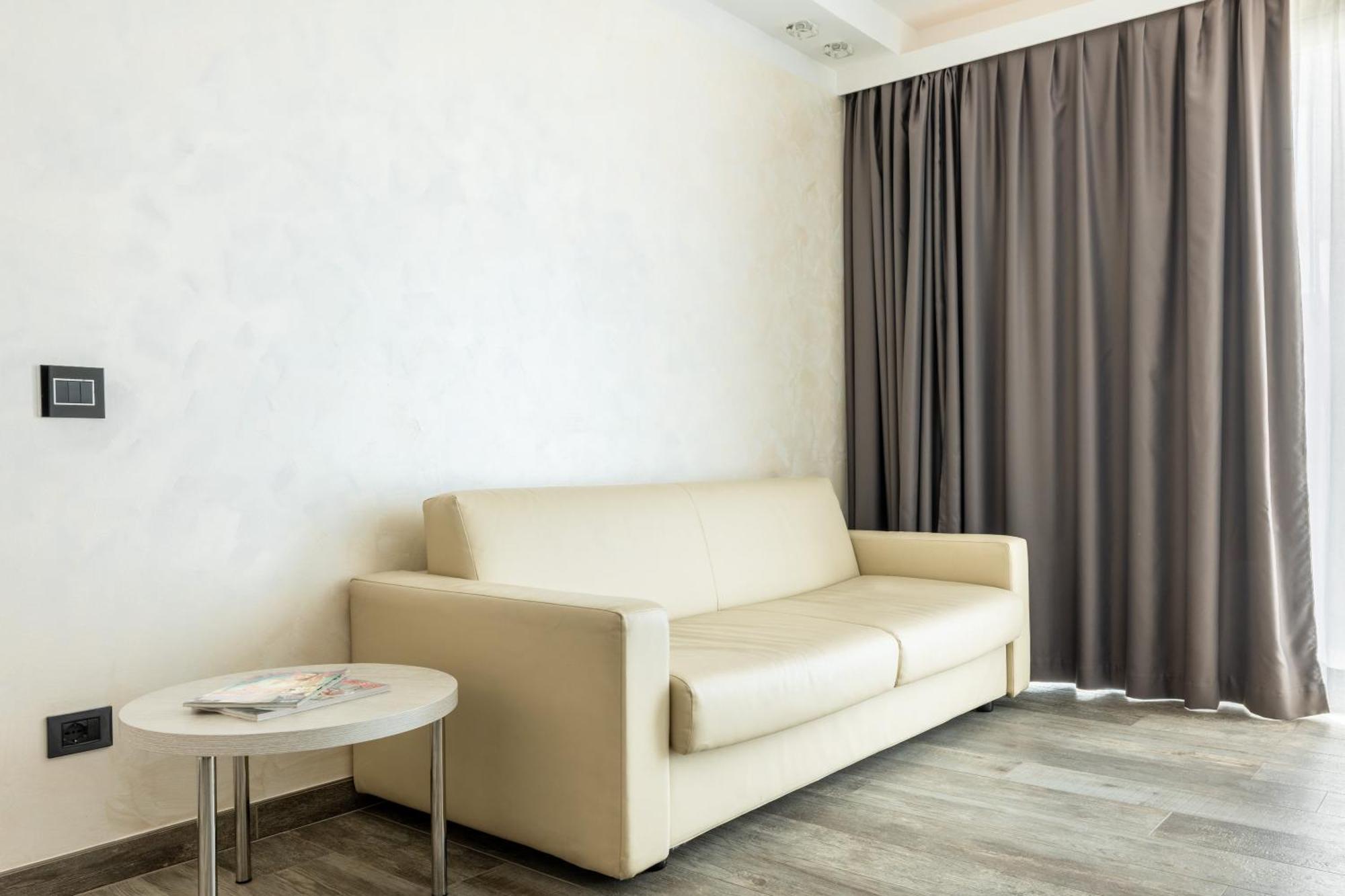Hotel Italia Garda  Quarto foto